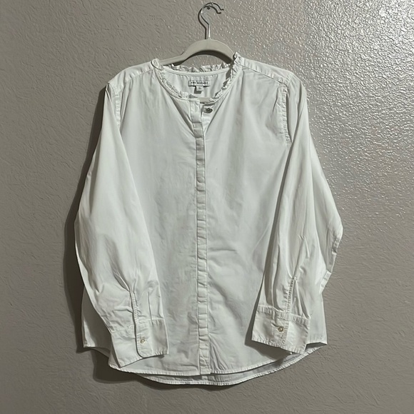 Free Assembly Women’s Ruffle Neck Shirt with Long Sleeves Size XL - Picture 1 of 8